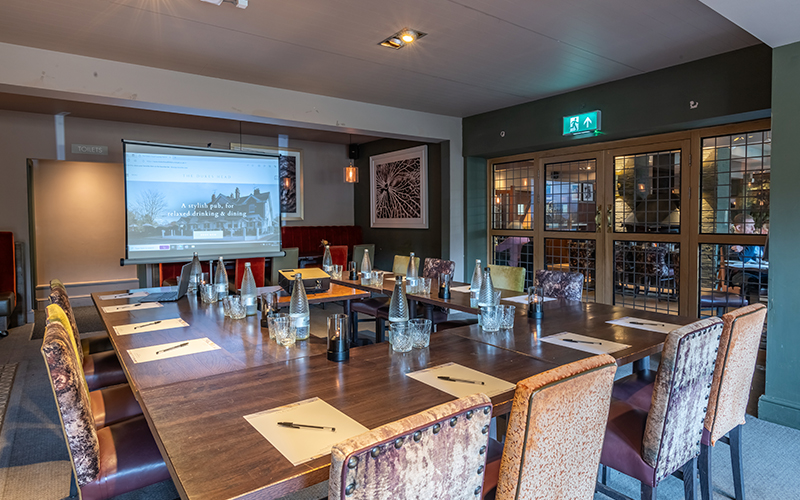 pcp-2024-secondaryspaces-dukesheadlittleburstead-privatedining-img-01.jpg